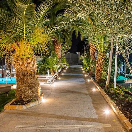 Villa Tore Куарту-Сант'Элена Экстерьер фото