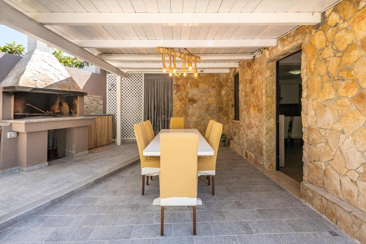 Villa Tore Куарту-Сант'Элена Экстерьер фото